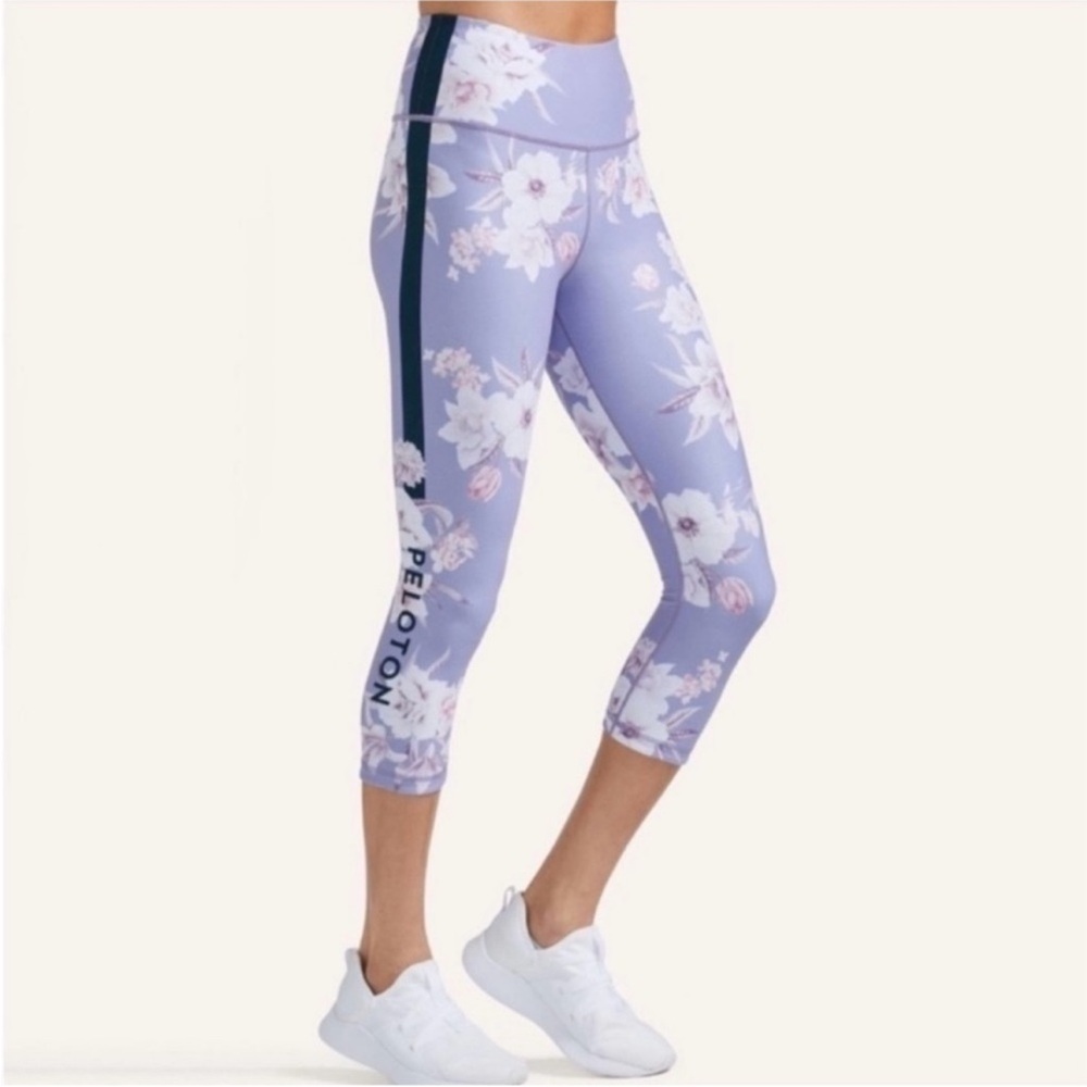 Peloton X Wear It To Heart Wildflower High Waisted Crop Leggings. 1x-2x
